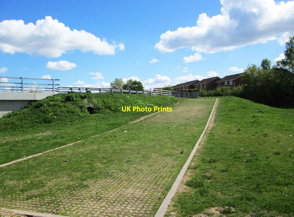 Photo 6"x4" Track to Discovery Road, Stourport-on-Severn Stourport-on-Severn c2015