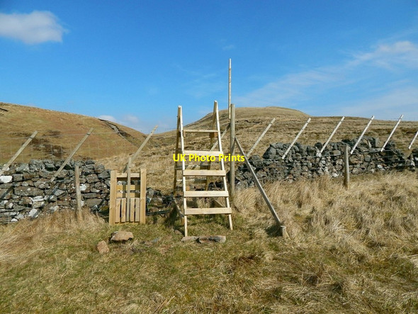 Photo 6"x4" New deer fence and stile Milton\/NS4274 c2015