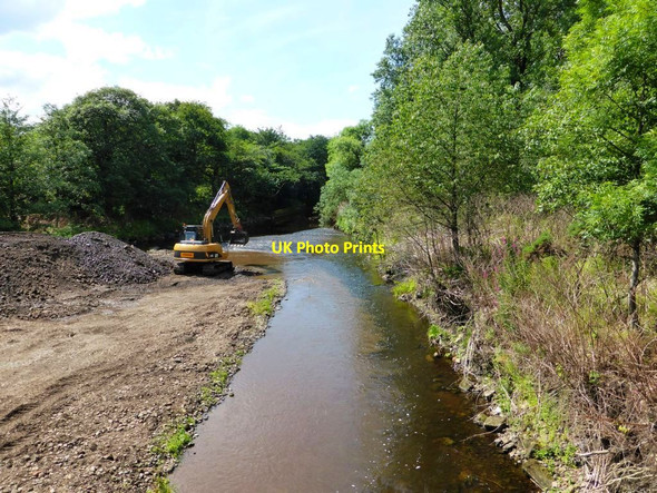 Photo 6"x4" River Carron upstream of Dunipace Bridge Bonnybridge c2014