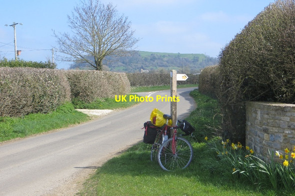 Photo 6"x4" Road by Sutton Montis Girt c2015