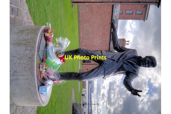 Photo 6"x4" Billy Fury Sculpture at the Albert Dock Seacombe c2015
