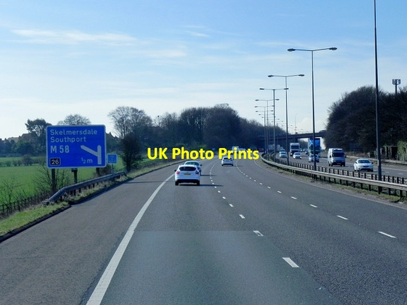 Photo 6"x4" Southbound M6 Approaching Junction 26 Orrell\/SD5305 c2015