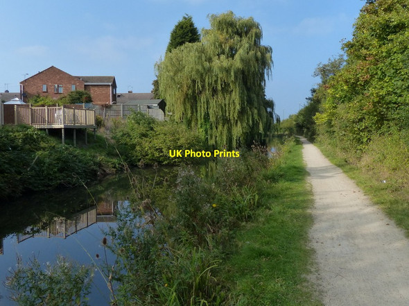 Photo 6"x4" Towpath along the Coventry Canal Court House Green c2014