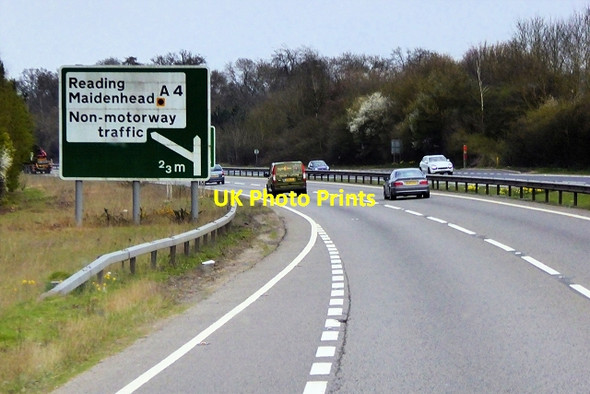 Photo 6"x4" A404 near Maidenhead Stubbings\/SU8481 c2015