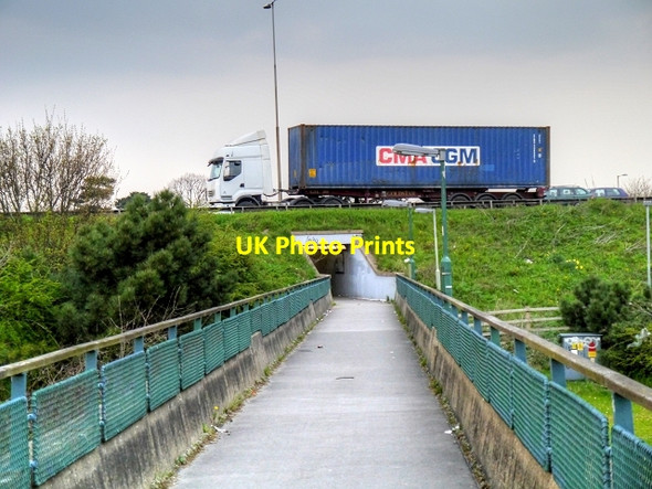 Photo 6"x4" Over the A4, Under the M4 Slough\/SU9979 c2015