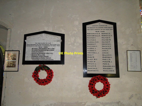 Photo 6"x4" The War Memorials in Stuston church Stuston c2015