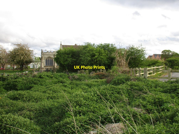 Photo 6"x4" St. Oswald's Kirk Sandall from the north Barnby Dun c2015