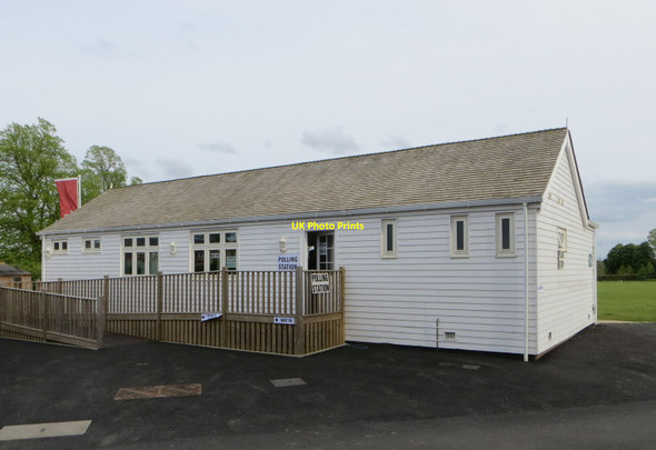 Photo 6"x4" Fairmile Polling Station Cholsey c2015