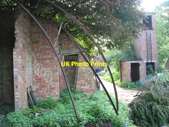 Photo 6"x4" Remains of a Nissen hut Grang c2014