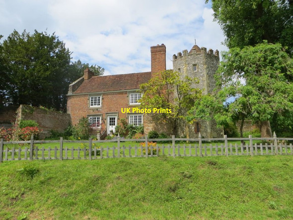 Photo 6"x4" Cottage at Greys Court Broadplat c2014
