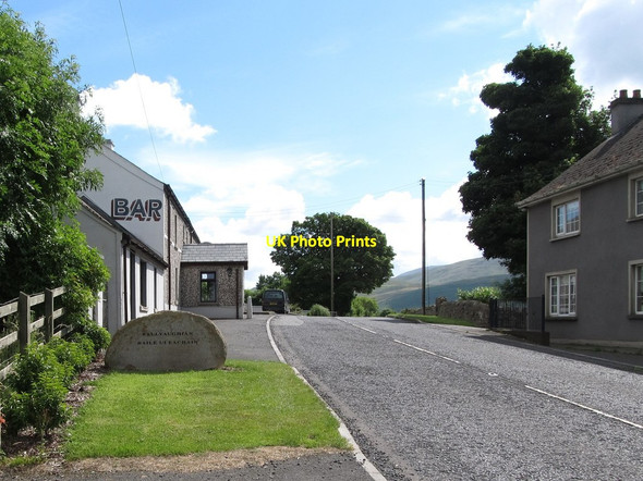 Photo 6"x4" The Mourne View Bar in the Townland of Baile U\u00c3\u00ad Eacha\u00c3\u00adn - Ballylaughian Hilltown\/J2128 c2014