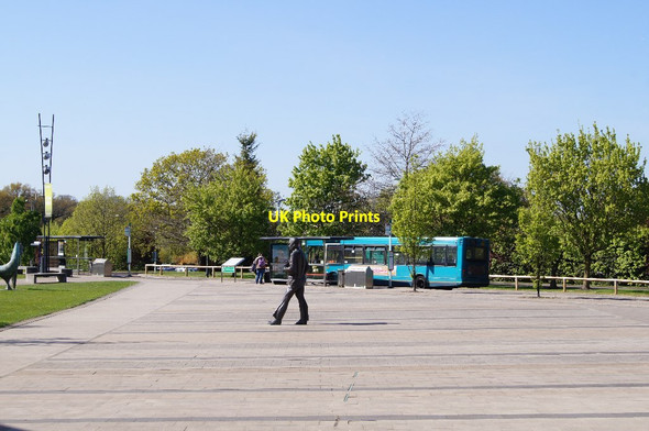 Photo 6"x4" Arriving at Surrey University Guildford c2014