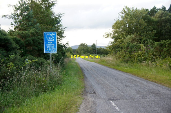 Photo 6"x4" Change to single track road, Embo Embo c2014