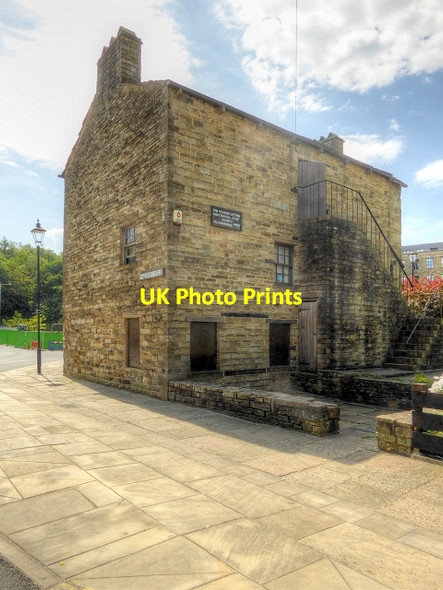 Photo 6"x4" The Weavers' Cottage, Rawtenstall from Bacup Road Rawtenstall c2014