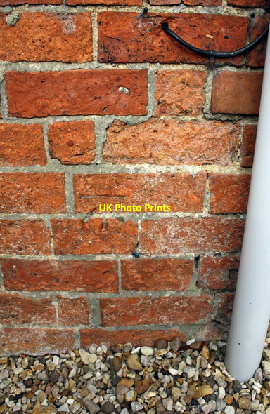 Photo 6"x4" Benchmark on #292 Broughton Road Banbury\/SP4540 c2014