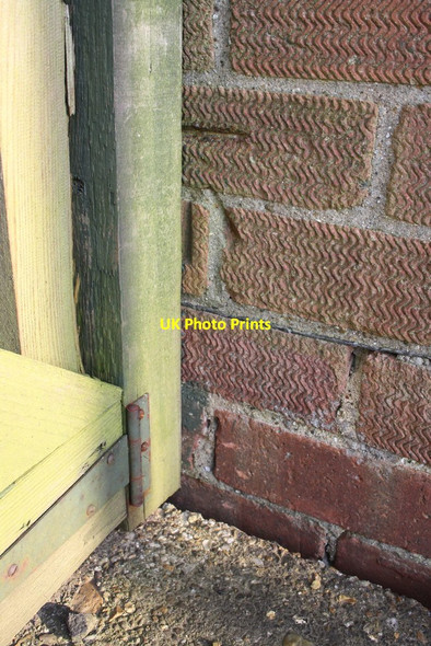 Photo 6"x4" Benchmark on #2 Hilton Road Banbury\/SP4540 c2014