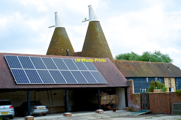 Photo 6"x4" Chickenden Oast Solar Panels at Chickenden Lane, Staplehurst Sinkhurst Green c2014