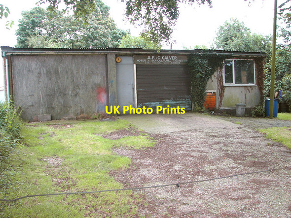 Photo 6"x4" Office and workshop in Watton Road South Pickenham c2014