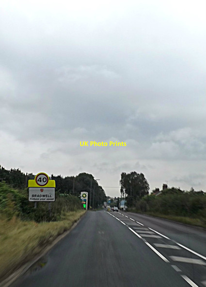 Photo 6"x4" Bradwell Village Name sign Bradwell\/TL8023 c2014