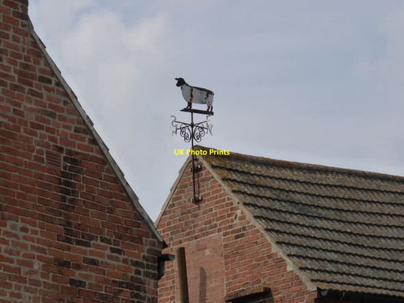 Photo 6"x4" Weathercow, Dovecote House Weston\/SK7767 c2014
