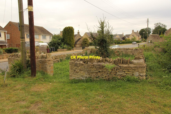 Photo 6"x4" Yarwell pinfold Yarwell c2014