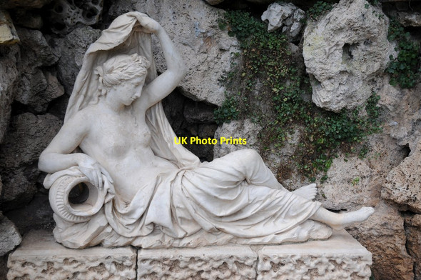 Photo 6"x4" Statue of Sabrina, Croome Park High Green\/SO8745 c2014