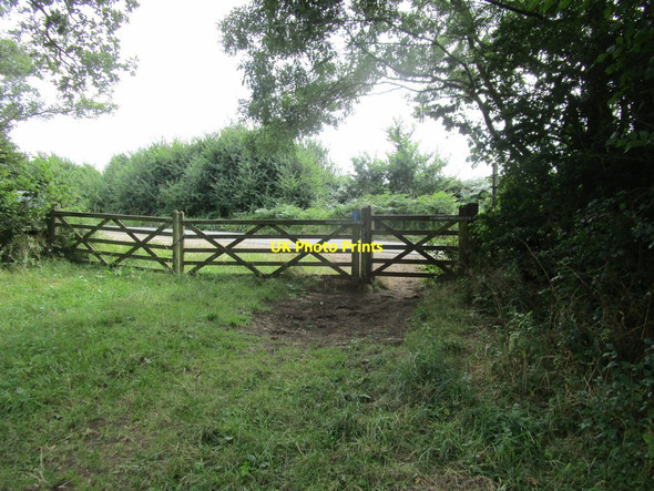 Photo 6"x4" Gates at the end of the bridleway Hardwick\/SP5729 c2014
