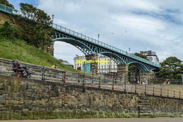 Photo 6"x4" Spa Bridge, South Beach Scarborough, Yorkshire Scarborough\/TA0388 c2014