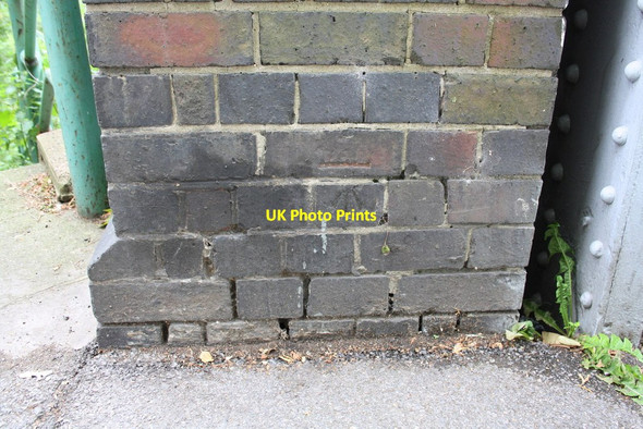 Photo 6"x4" Benchmark on River Kennet Bridge Reading c2014