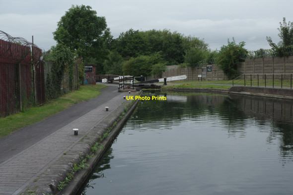 Photo 6"x4" Stourbridge Top Lock Brierley Hill\/SO9286 c2014