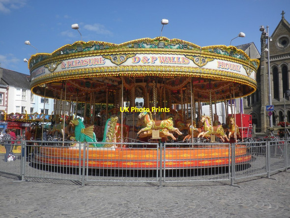 Photo 6"x4" Carousel in Castle Square Caernarfon c2014