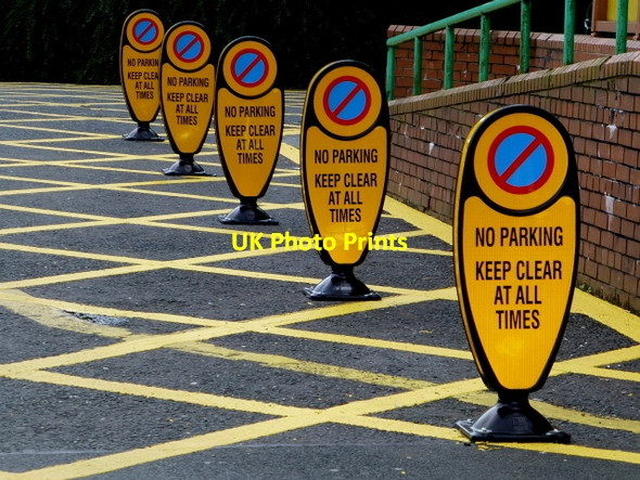 Photo 6"x4" No Parking indicators, Tyrone County Hospital Omagh c2014