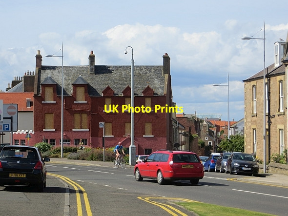 Photo 6"x4" Boarded up building, Dunbar High Street Dunbar c2014