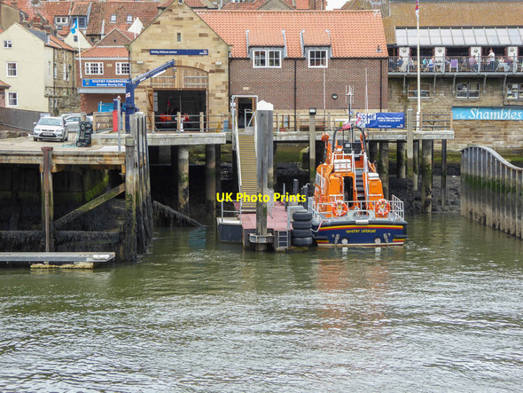 Photo 6"x4" Lifeboat Station, Whitby Whitby\/NZ8910 c2014