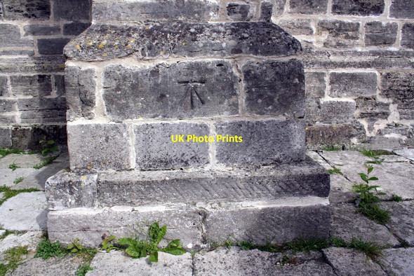 Photo 6"x4" Benchmark on St Peter's Church Dorchester\/SY6890 c2012