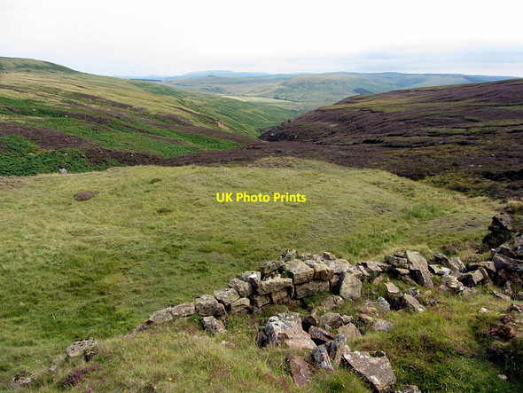 Photo 6"x4" Bateinghope Burn Whitelee\/NT7105 c2014