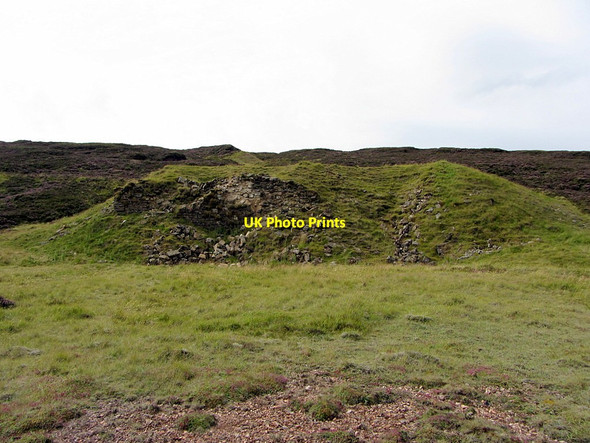 Photo 6"x4" Ruined limekilns at Bateinghope Burn Whitelee\/NT7105 c2014