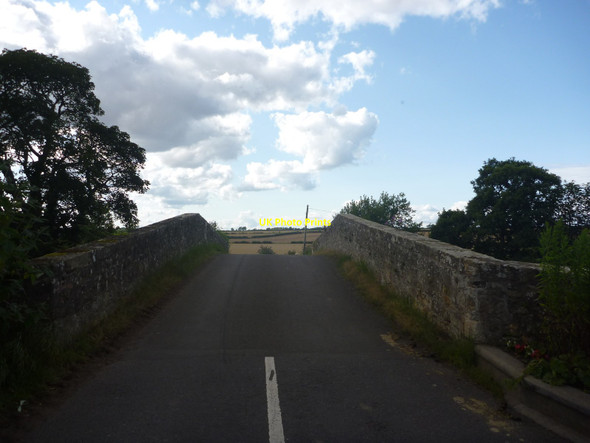 Photo 6"x4" Rural East Lothian : Getting The Hump Bolton\/NT5070 c2014