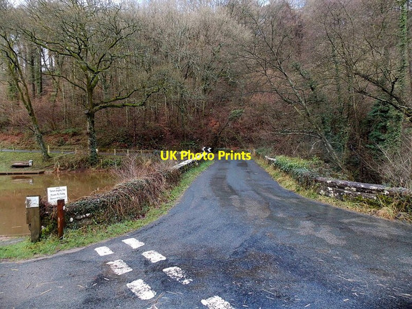 Photo 6"x4" Road to Raglan from Tintern Cross The Cot c2014