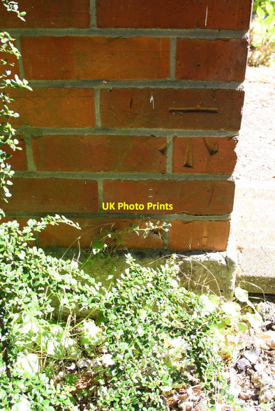 Photo 6"x4" Benchmark on #20 Hollow Lane Shinfield c2014