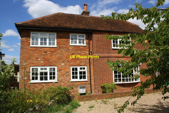 Photo 6"x4" Magpie & Parrot public house, Arborfield Road Schoolgreen c2014