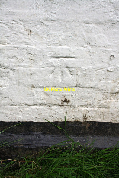 Photo 6"x4" Benchmark on The Bridge House Arborfield c2014