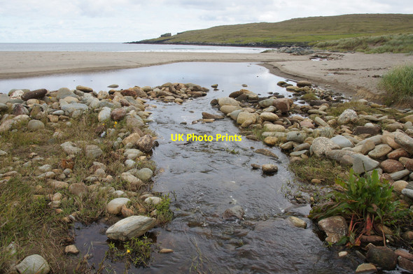 Photo 6"x4" Burn of Norwick on Norwick beach Kirkaton c2014