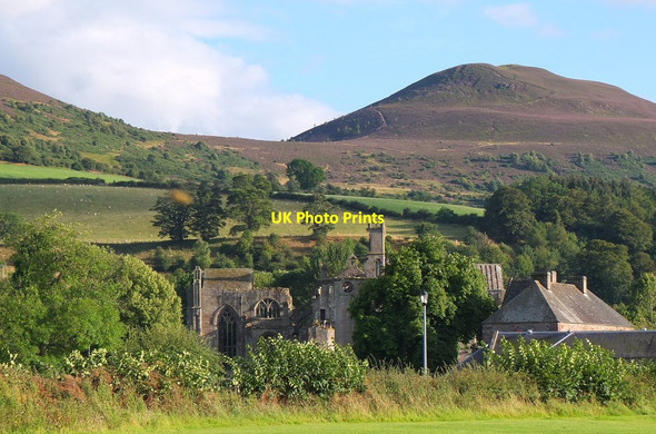Photo 6"x4" Melrose Abbey and the Eildon Hills Melrose\/NT5434 c2014