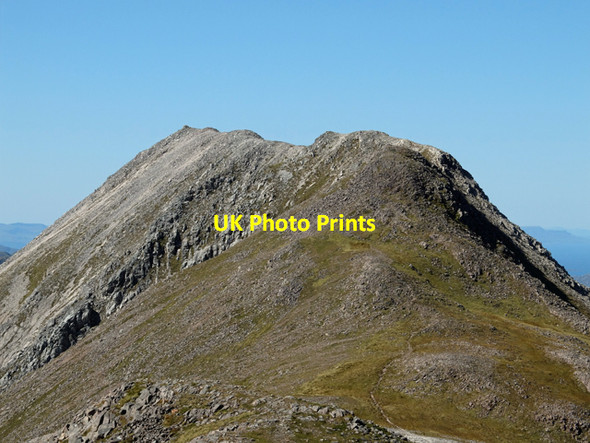Photo 6"x4" The western section of the Beinn Liath Mh\u00c3\u00b2r ridge Coire L\u00e0ir\/NG9651 c2014