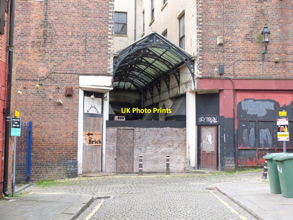Photo 6"x4" Passageway linking Library Street and King Street, Wigan Wigan c2014