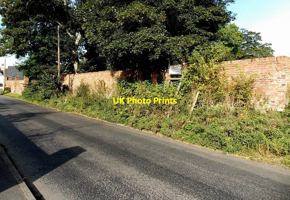 Photo 6"x4" Dangerous Rectory Lane wall in Cadeby Cadeby\/SK4202 c2014