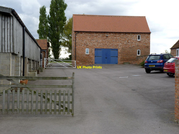 Photo 6"x4" Barn at Manor Farm, Darlton Darlton c2014