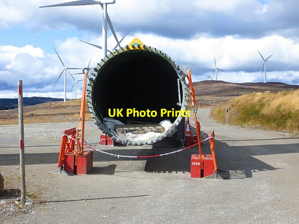 Photo 6"x4" Turbine blade, Griffin Ben Salachill c2014