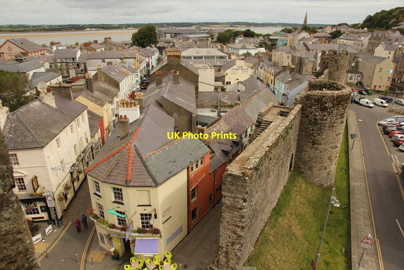 Photo 6"x4" Caernarfon town walls Caernarfon c2014